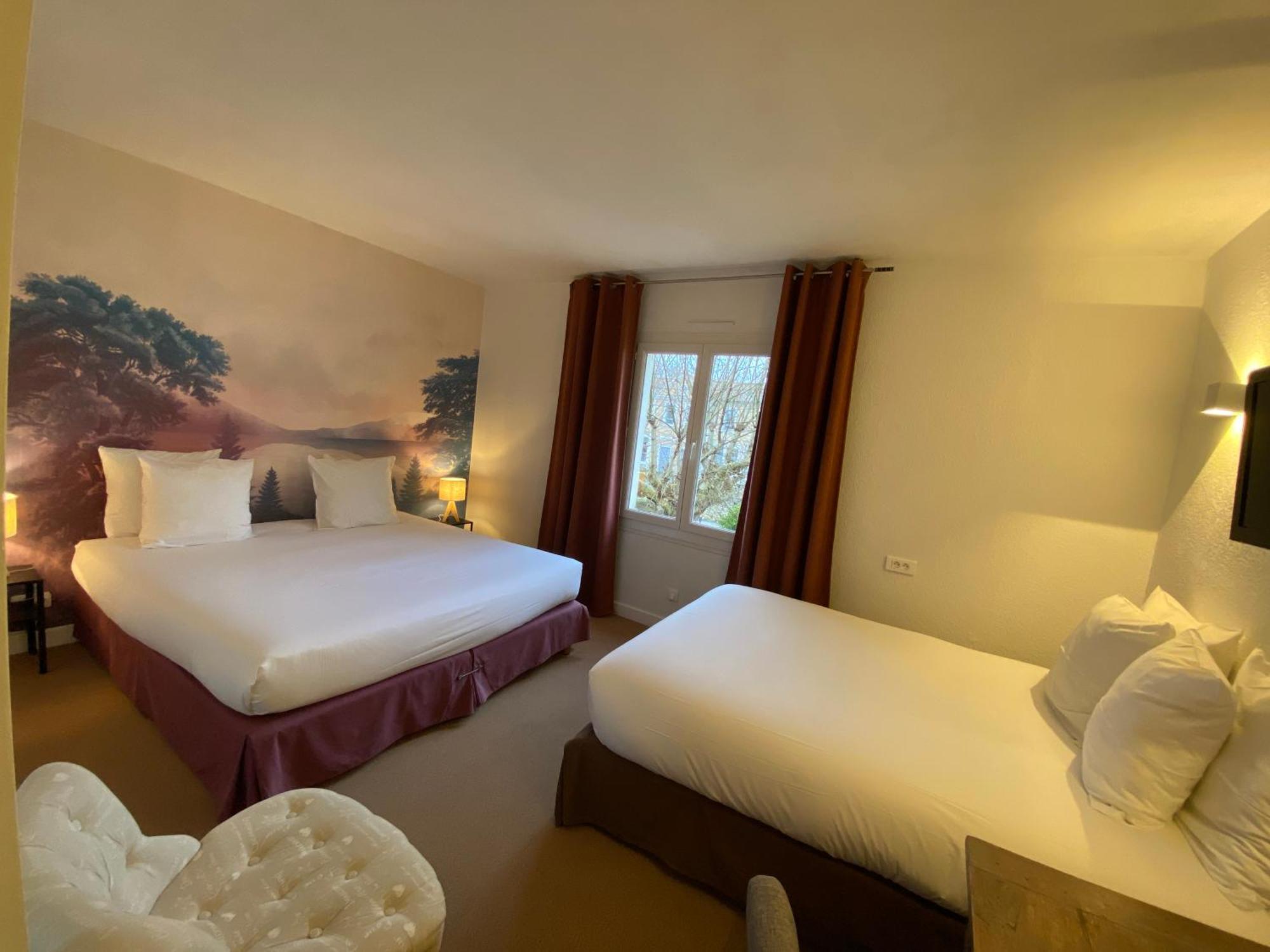 Logis Hotel Medieval, Montelimar Nord Rochemaure Ngoại thất bức ảnh
